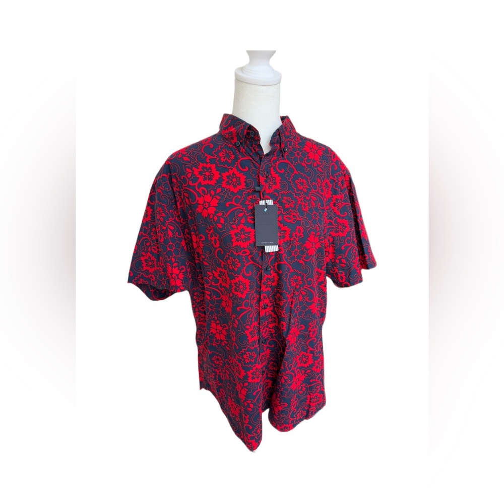 NWT - Denim & Flowers by Ricky Singh. Men’s Button Down Short Sleeve Shirt